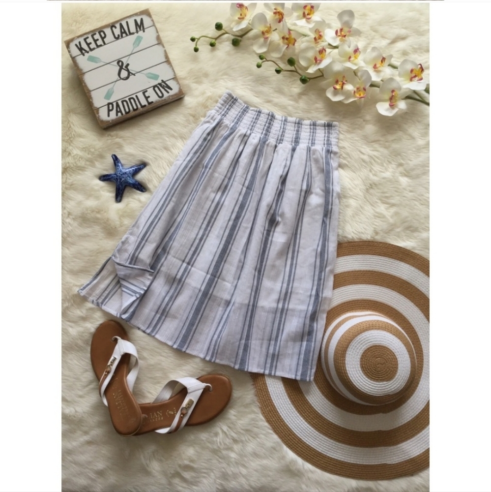 XS/S Universal Thread Paloma Striped Skirt